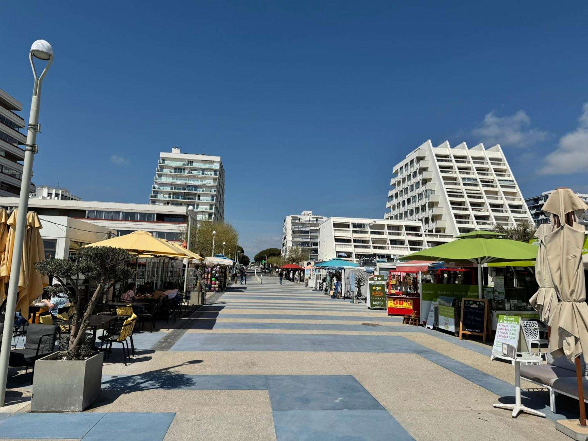 Appart Grande Motte Quartier Couchant - Parking - Balcon- Piscine - Plage 300M La Grande Motte Extérieur photo
